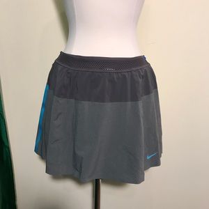 NWOT Nike Grey Athletic Skort Dri-fit